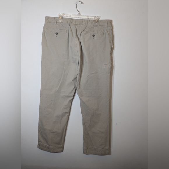 Duluth Trading Co Other - DULUTH TRADING Flex Ballroom Khakis Tan 5-Pocket Pants Men's 40x34 Inseam 32in